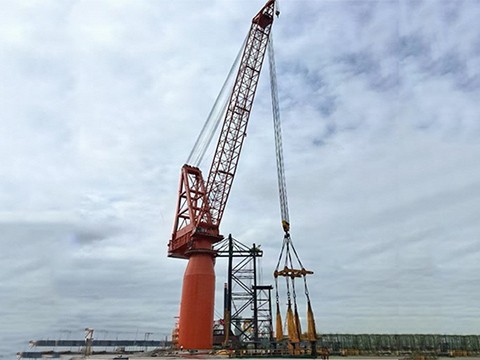 GQ800t固定门座式起重机