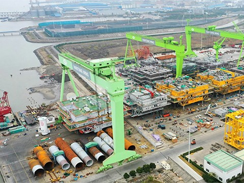 MU500t造船门式起重机